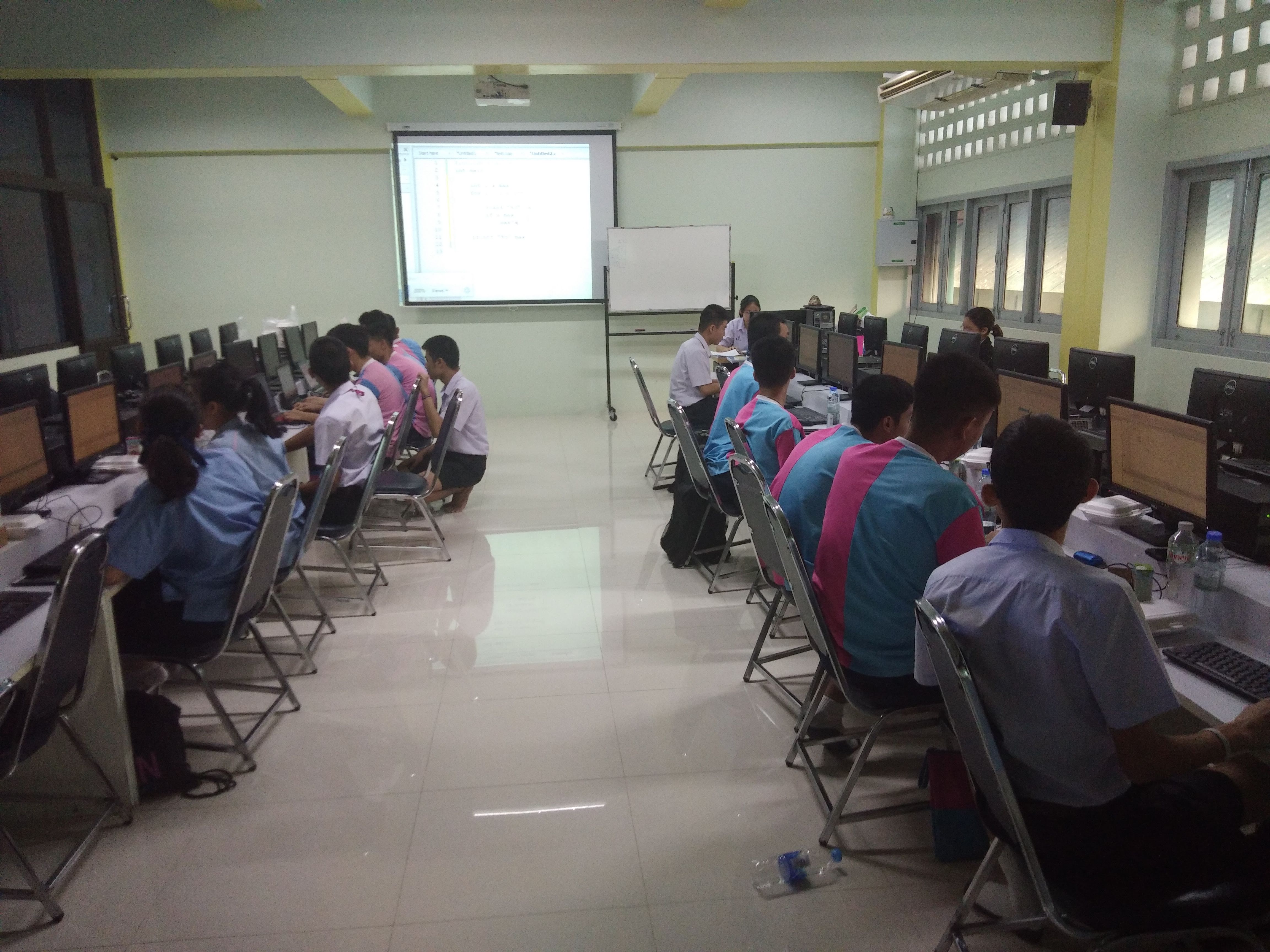 กิจกรรมเตรียมความพร้อมก่อนเข้าค่ายโอลิมปิกวิชาการ สาขาคอมพิวเตอร์ ค่าย 1